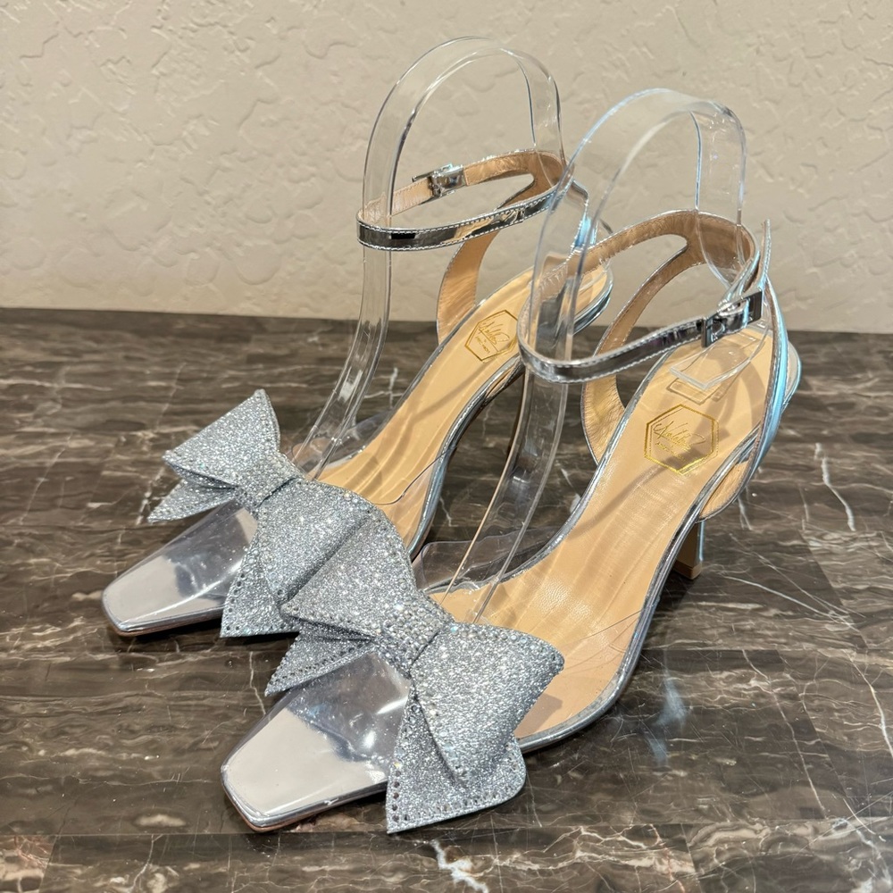 NEW Nalebe Dimante Metallic Cinderella Pumps